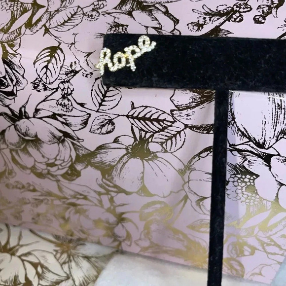 GOLD TONE DIAMOND PETITE SCRIPT HOPE EARRINGS POST BACK - Picture 8 of 8